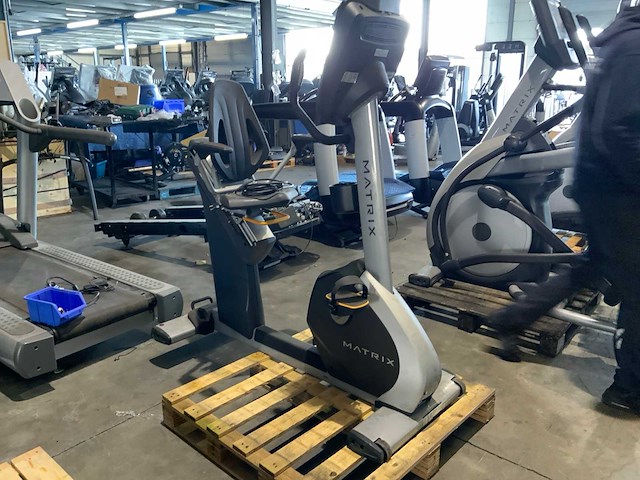 Matrix h5x hybride bike home trainer - afbeelding 4 van  4