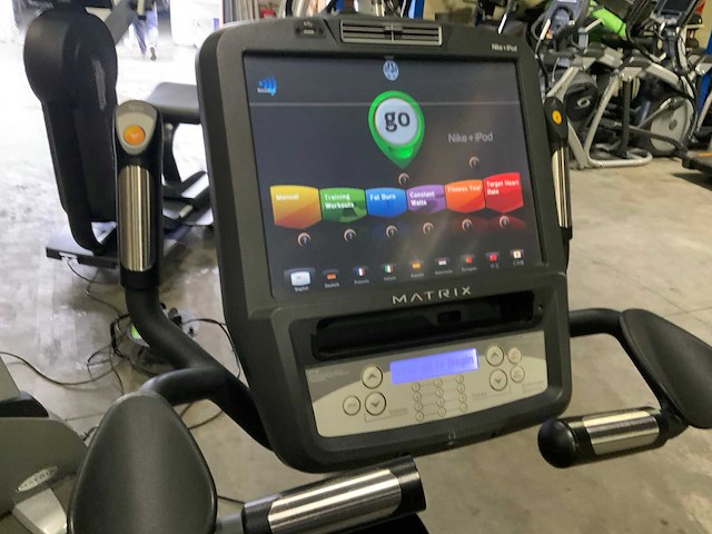 Matrix h7xe uprightbike home trainer - afbeelding 2 van  4
