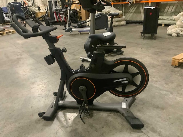 Matrix icr 50 indoorcycle spinningbike - afbeelding 1 van  5