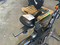 Matrix icr 50 indoorcycle spinningbike - afbeelding 1 van  3