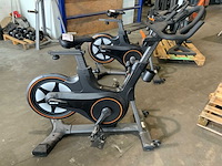 Matrix icr 50 indoorcycle spinningbike - afbeelding 1 van  6