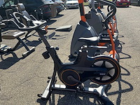 Matrix icr50 indoorcycle spinningbike - afbeelding 2 van  4