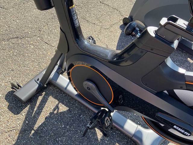 Matrix icr50 indoorcycle spinningbike - afbeelding 3 van  4