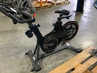 Matrix icr50 indoorcycle spinningbike - afbeelding 4 van  5