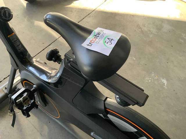 Matrix icr50 indoorcycle spinningbike - afbeelding 3 van  5