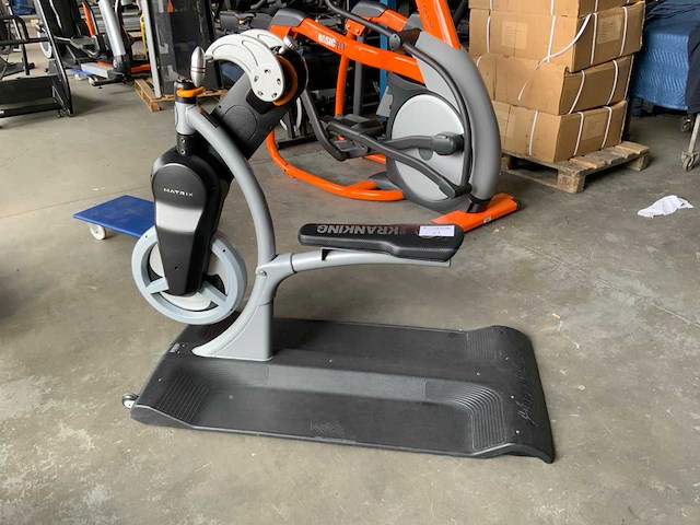Matrix johnny g krankcycle crosstrainer - afbeelding 1 van  6