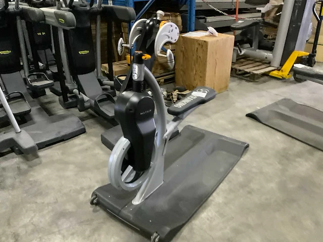 Matrix johnny g krankcycle crosstrainer - afbeelding 3 van  5