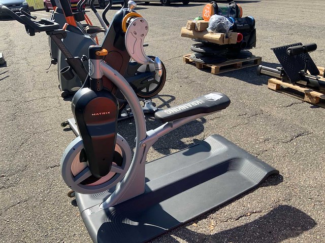 Matrix johnny g krankcycle home trainer - afbeelding 4 van  4