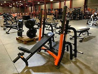 Matrix magnum breaker incline bench press krachtstation