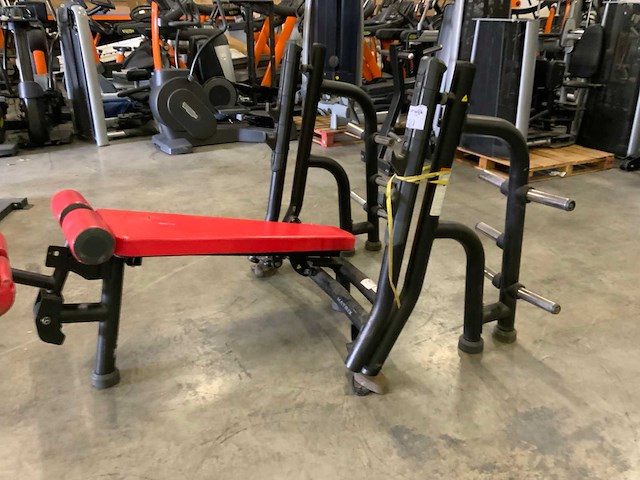 Matrix magnum olympische decline krachtstation - afbeelding 1 van  3