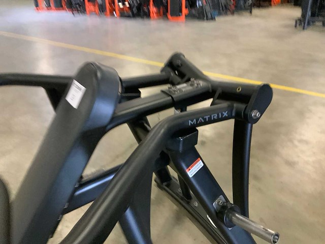 Matrix magnum plate loaded shoulderpress krachtstation - afbeelding 3 van  5