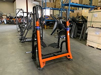 Matrix magnum shoulder press krachtstation - afbeelding 1 van  4