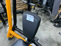 Matrix magnum shoulderpress krachtstation - afbeelding 2 van  4