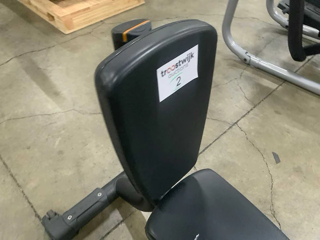 Matrix magnum utility bench krachtstation - afbeelding 3 van  4