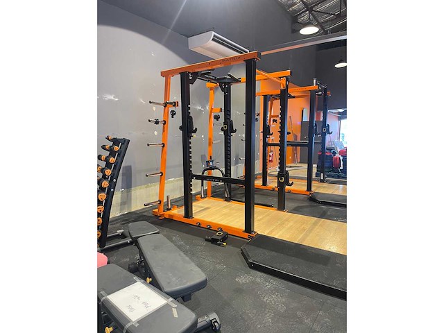 Matrix mega power rack met platform krachtstation - afbeelding 3 van  4