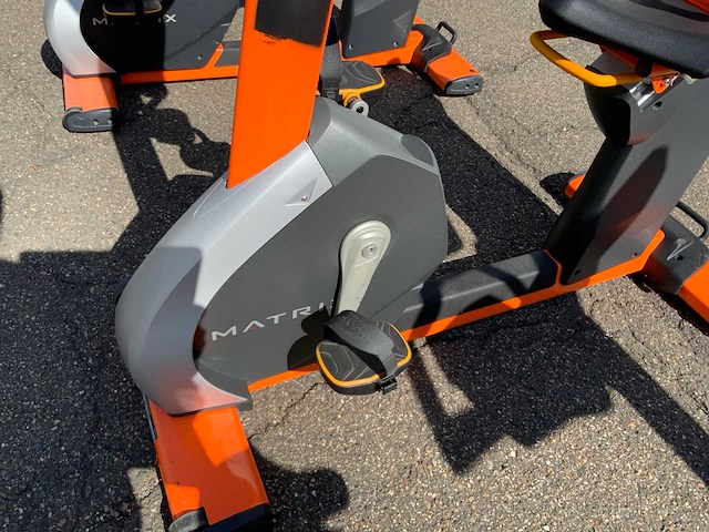 Matrix r5x hybride bike home trainer - afbeelding 3 van  5