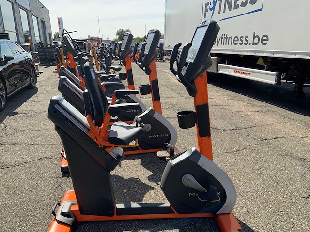 Matrix r5x hybride bike home trainer - afbeelding 1 van  5