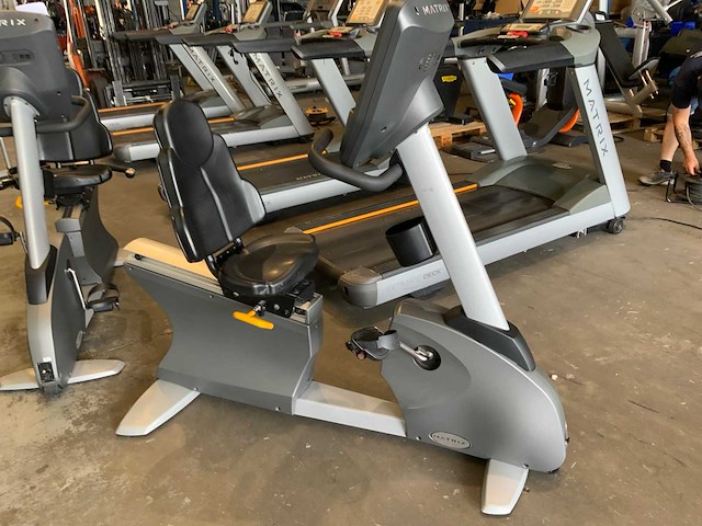 Matrix r5x recumbent home trainer - afbeelding 1 van  3