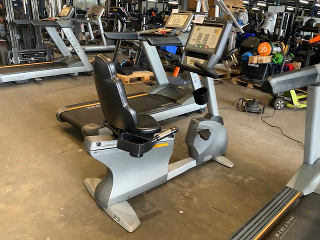 Matrix r5x recumbent home trainer - afbeelding 1 van  2