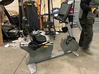 Matrix r7xe recumbent bike home trainer