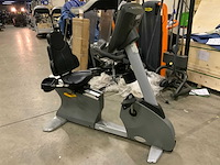 Matrix r7xe recumbent bike home trainer - afbeelding 3 van  6