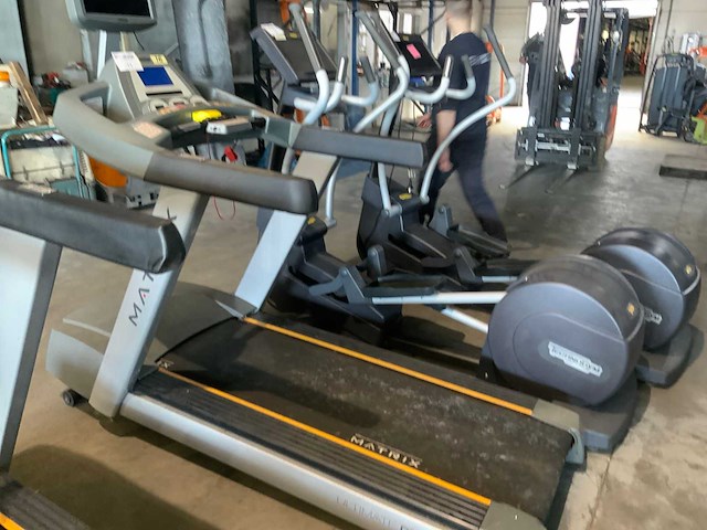 Matrix t50 treadmill loopband - afbeelding 1 van  5