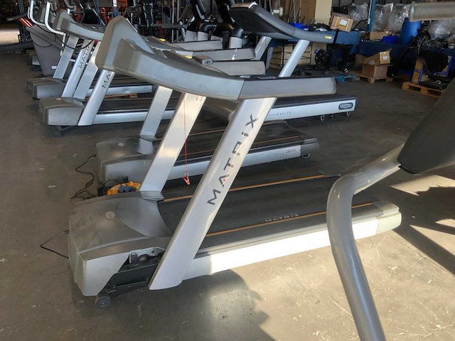 Matrix t50 treadmill loopband - afbeelding 1 van  4