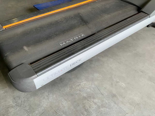 Matrix t7xe treadmill loopband - afbeelding 2 van  3