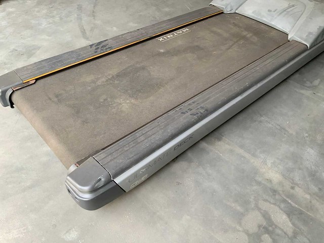 Matrix t7xe treadmill loopband - afbeelding 1 van  4