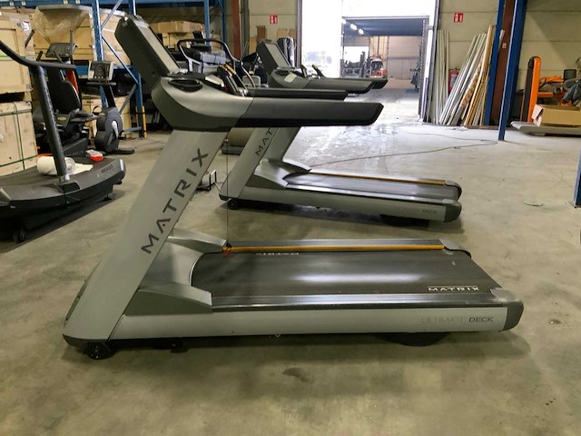 Matrix t7xe treadmill loopband - afbeelding 4 van  5