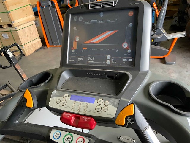 Matrix t7xe treadmill loopband - afbeelding 4 van  6