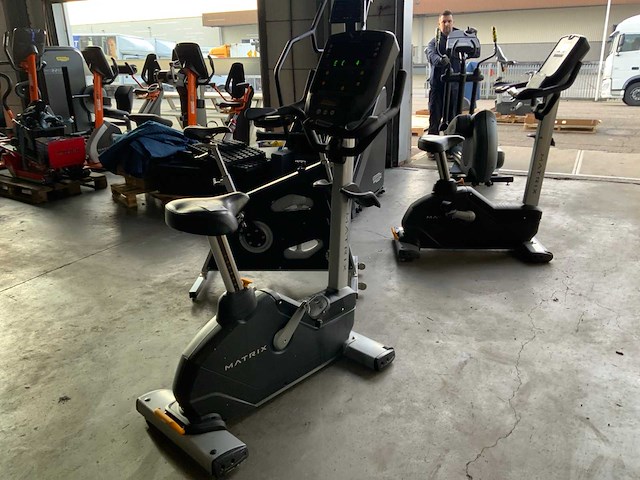 Matrix u3x uprightbike home trainer - afbeelding 5 van  5