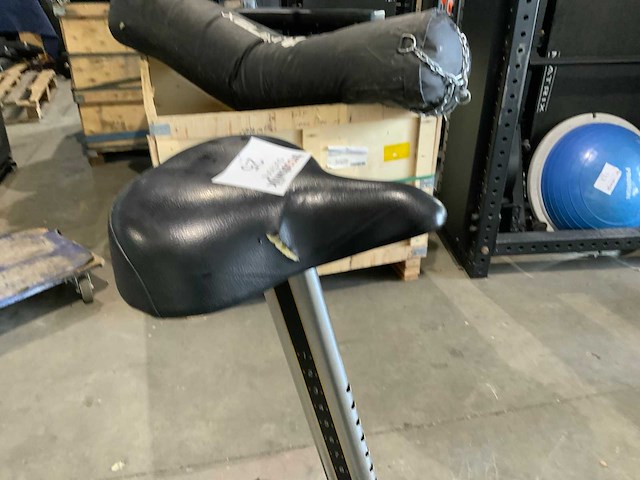 Matrix u3x uprightbike home trainer - afbeelding 3 van  6