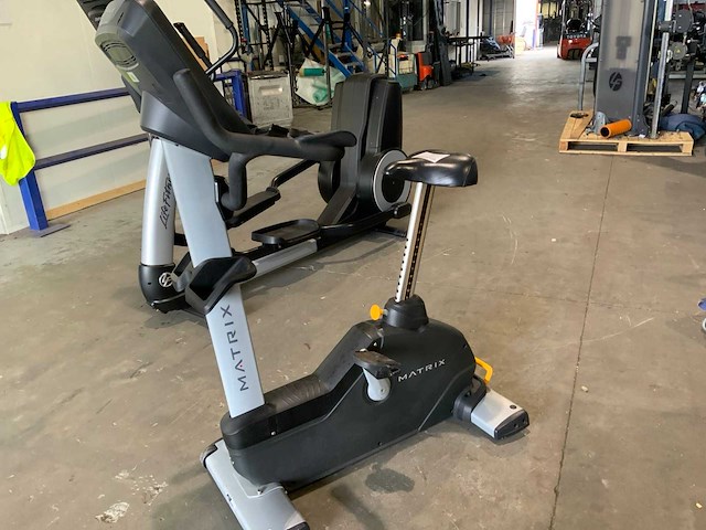 Matrix u3x uprightbike home trainer - afbeelding 6 van  6