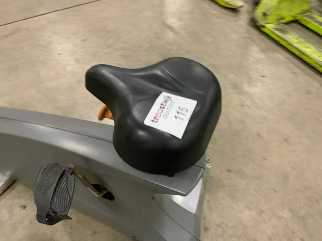 Matrix u3x uprightbike home trainer - afbeelding 2 van  5