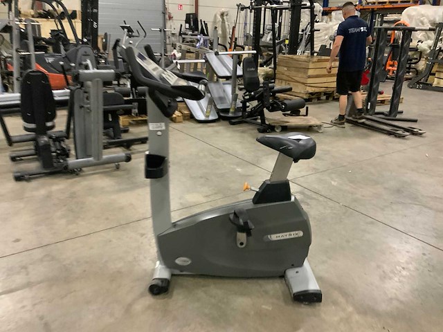 Matrix u3x uprightbike home trainer - afbeelding 4 van  5