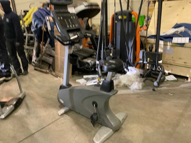 Matrix u5x uprightbike home trainer - afbeelding 1 van  5