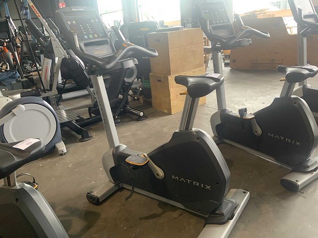 Matrix u5x uprightbike home trainer - afbeelding 6 van  8