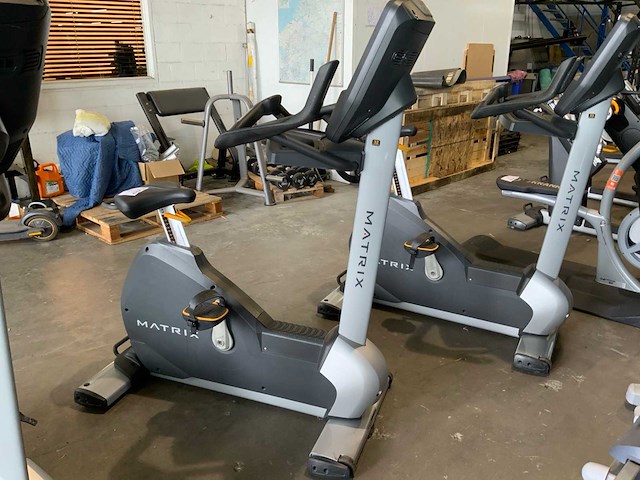 Matrix u5x uprightbike home trainer - afbeelding 1 van  5