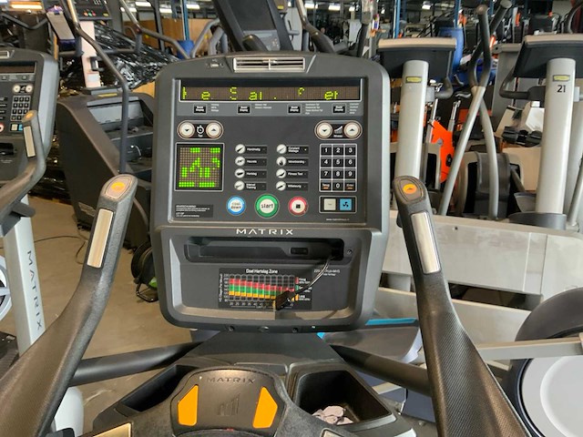 Matrix u5x uprightbike home trainer - afbeelding 4 van  5