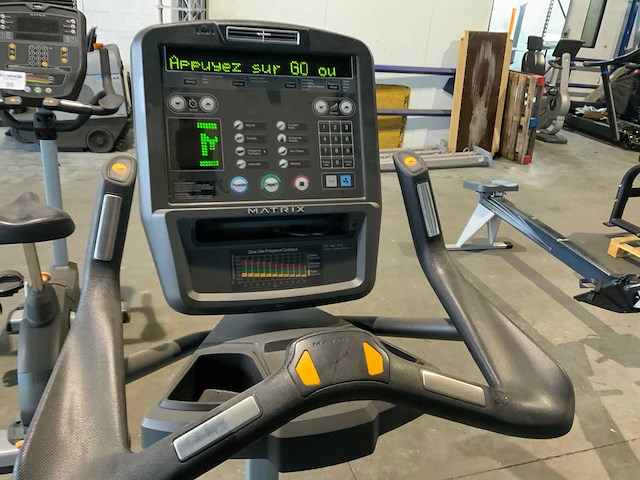 Matrix u5x uprightbike home trainer - afbeelding 2 van  6