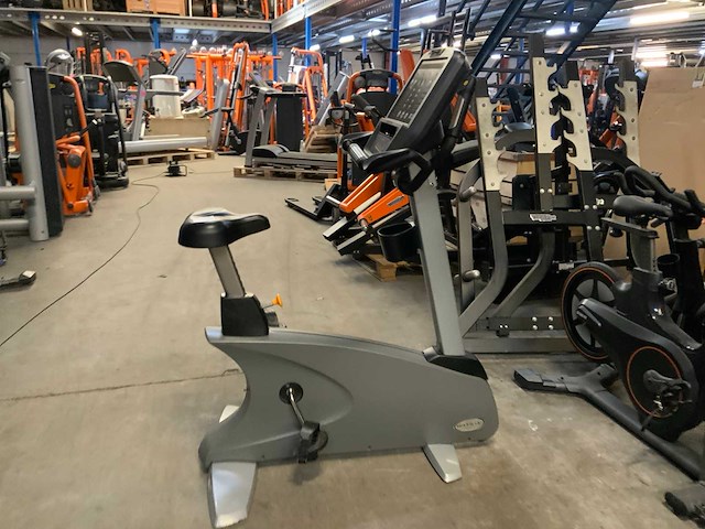 Matrix u5x uprightbike home trainer - afbeelding 1 van  3