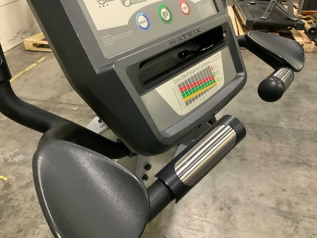 Matrix u5x uprightbike home trainer - afbeelding 4 van  5