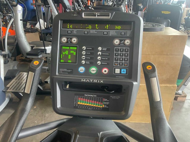 Matrix u5x uprightbike home trainer - afbeelding 5 van  6