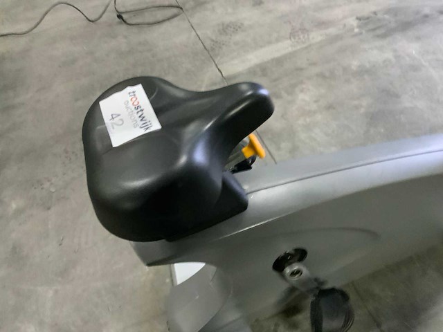 Matrix u7xe uprightbike home trainer - afbeelding 3 van  6