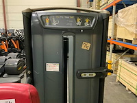 Matrix versa pec fly rear delt krachtstation - afbeelding 2 van  7