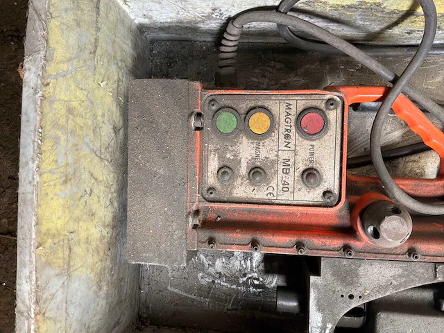 Matrone mb40 kolomboormachine - afbeelding 2 van  3
