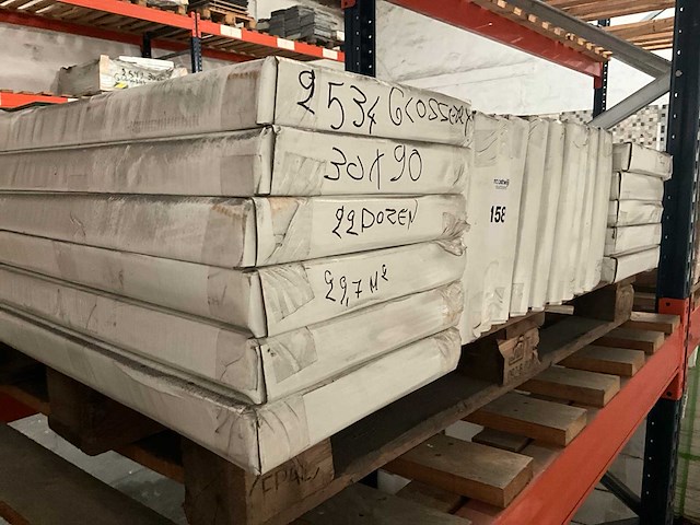 Matt finish chrystal vloertegel in glas - afbeelding 3 van  3