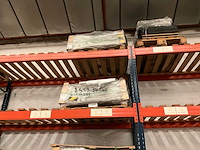 Matt finish chrystal vloertegel in glas - afbeelding 3 van  3