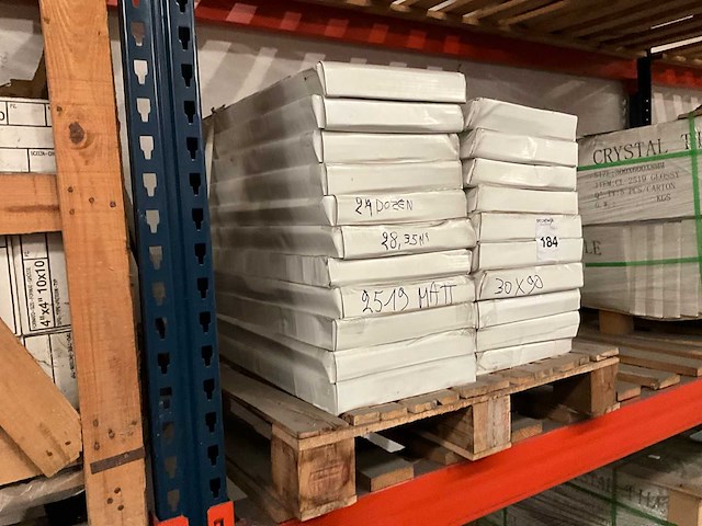 Matt finish chrystal vloertegel in glas - afbeelding 3 van  3